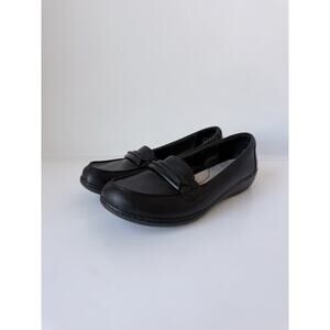 Clarks Collection Ashland Lily Loafer Flat Shoes Black Leather Slip On Size 9.5D